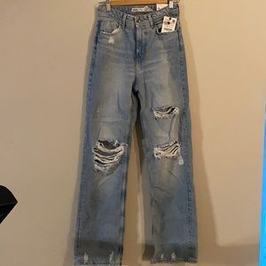 Zara Straight Fit Jeans